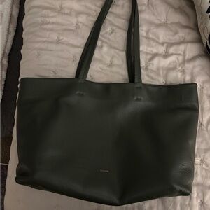 Cuyana small easy tote dark olive WITH insert
